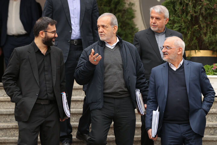 نشست خبری برگزار می‌کنیم