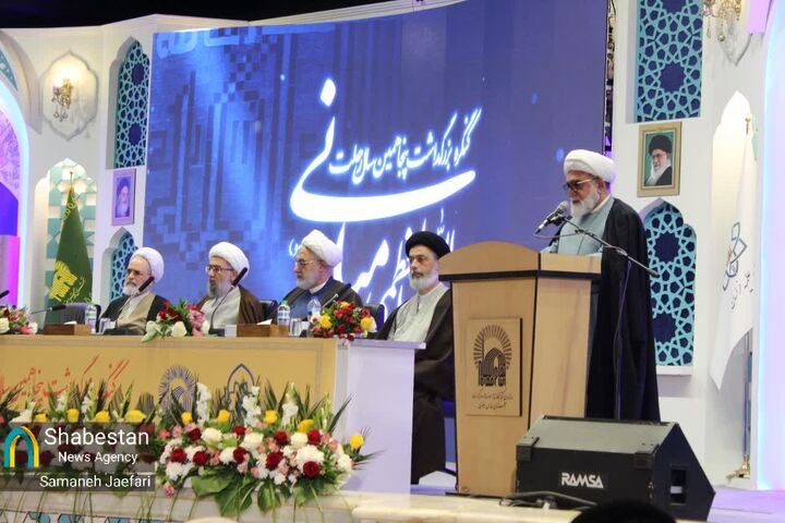 آیت‌الله‌العظمی میلانی از مصادیق برجسته عالمان جامع‌الاطرافی است