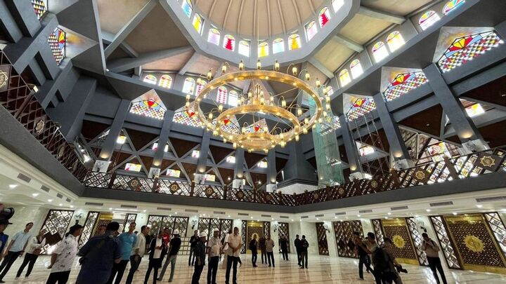 مسجد «نورول واتون» در بوگور اندونزی افتتاح شد