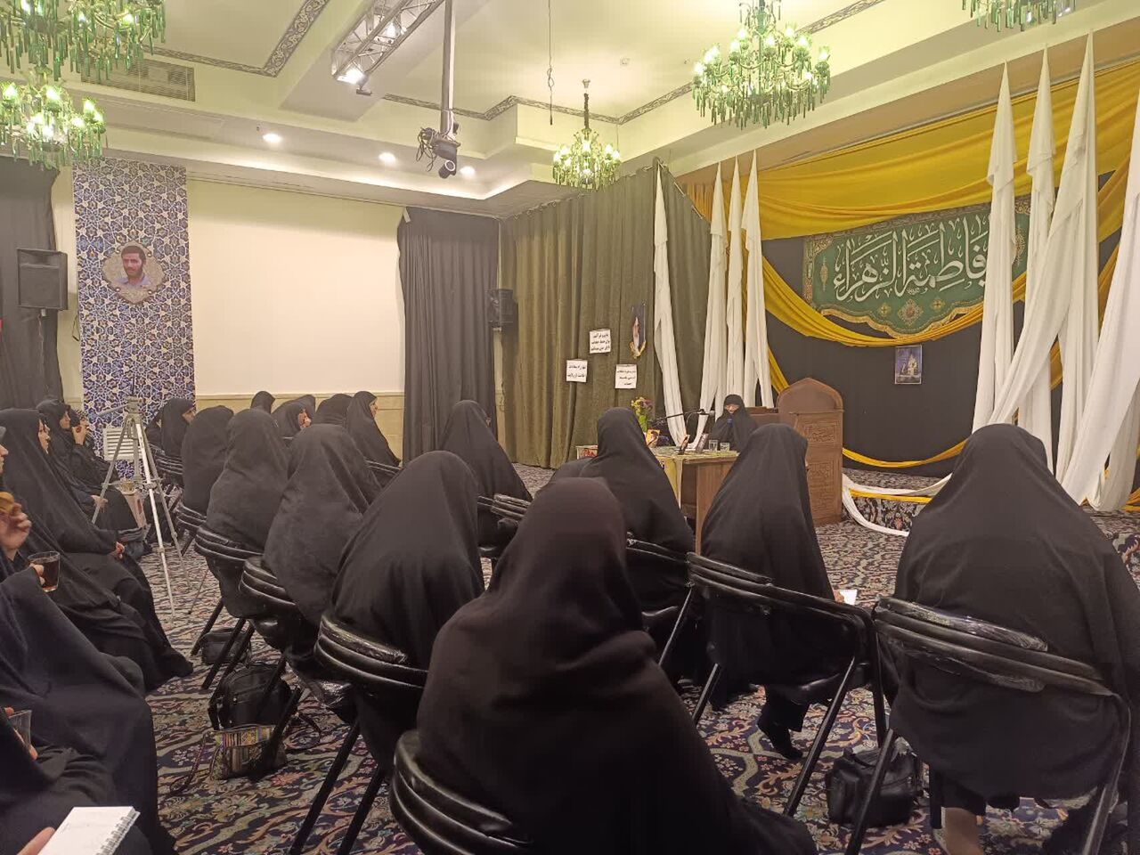 نشست تبیینی بصیرتی «مدافعان اتحاد مقدس» با موضوع تحریف، نفوذ و تغییر&nbsp;در مشهد