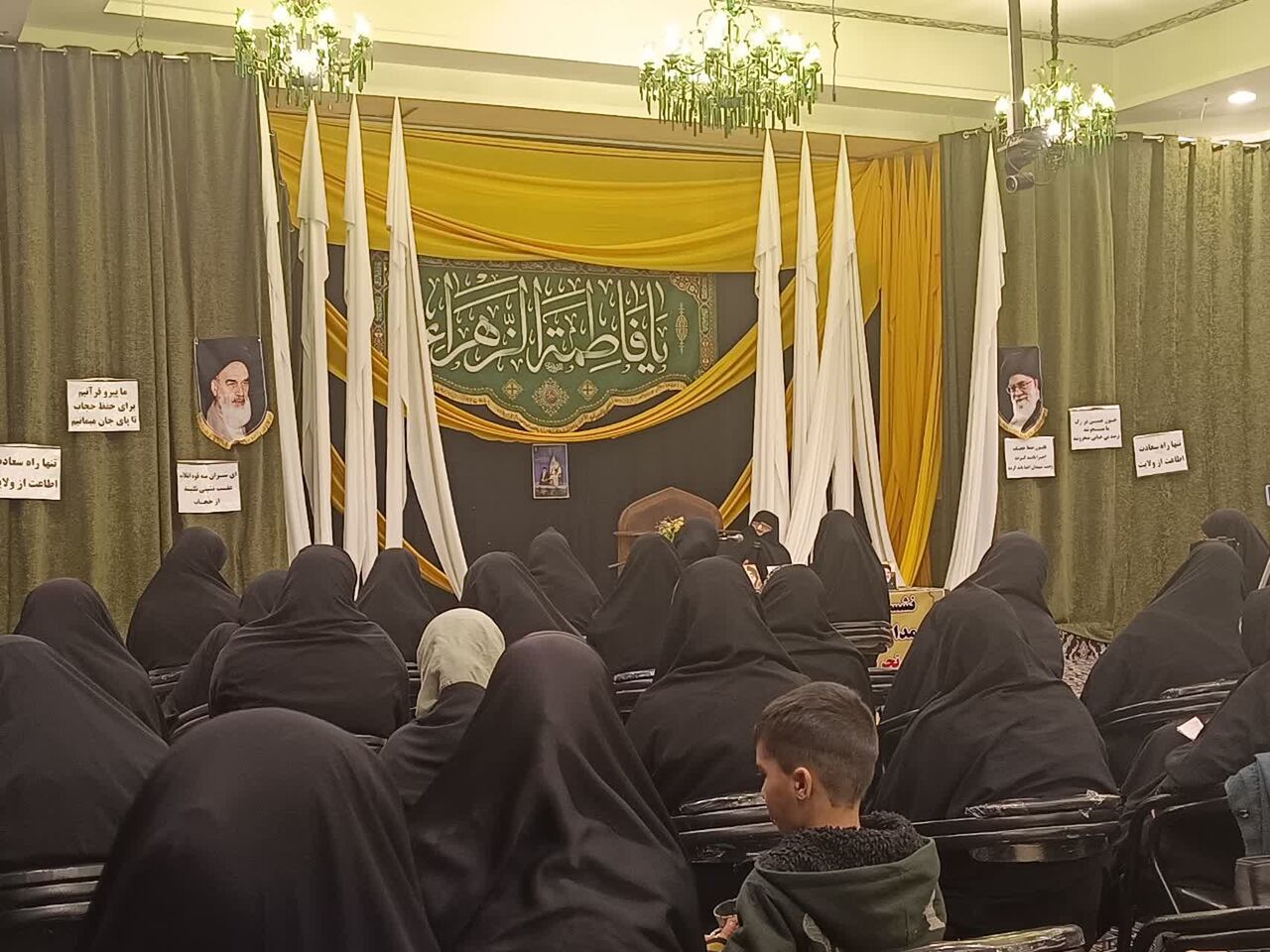 نشست تبیینی بصیرتی «مدافعان اتحاد مقدس» با موضوع تحریف، نفوذ و تغییر در مشهد