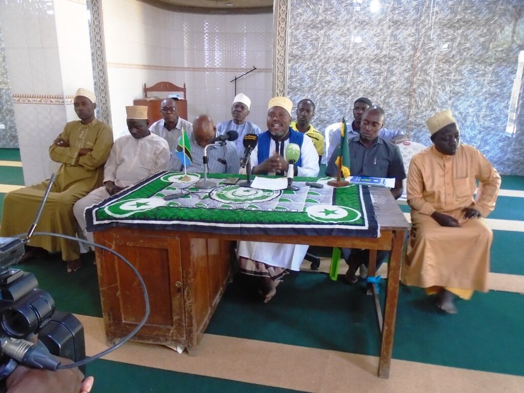 تضعیف بالاترین نهاد رسمی مسلمانان تانزانیا یا بستر تقویت مشارکت همه فرقههای مسلمانان؟