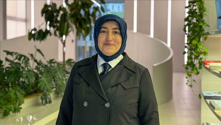 نخستین زن خلبان محجبه ترکیه از تحقق رویای کودکی‌اش می‌گوید