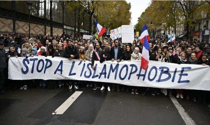 گزارش: اسلام هراسی در اروپا از حوادث فردی به «پدیده ساختاری» تبدیل شده است