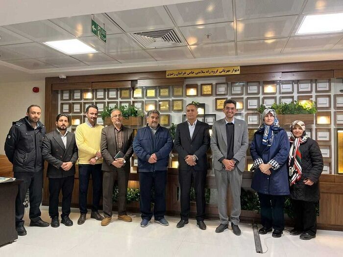 افتتاح «دیوار مهربانی» در بیمارستان هاشمی نژاد مشهد