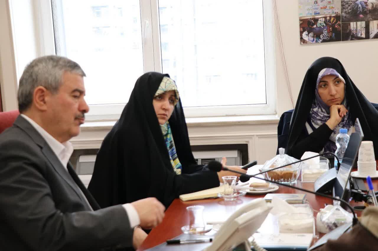 بازدید معاون رئیس‌جمهور در امور زنان و خانواده از بنیاد علوی