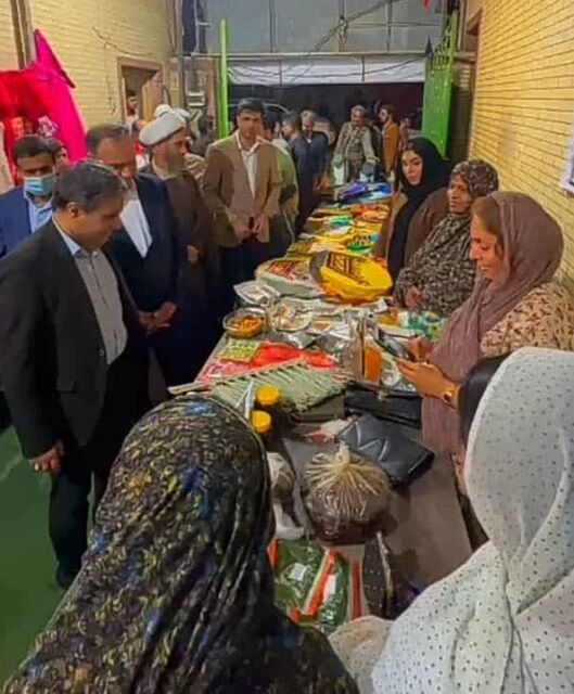 بازدید معاون وزیر کشور از کانون‌های فرهنگی هنری مساجد محلات شهر بندرعباس