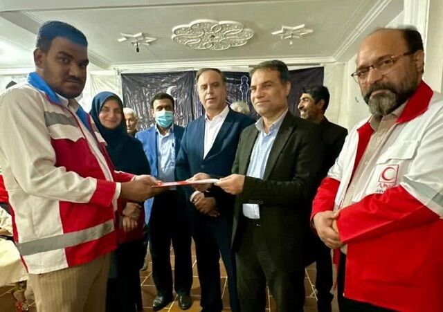 بازدید معاون وزیر کشور از کانونهای فرهنگی هنری مساجد محلات شهر بندرعباس