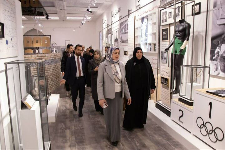 هیئت دانشگاه «الفرات ‌الاوسط» عراق از کتابخانه و موزه ملی ملک بازدید کرد