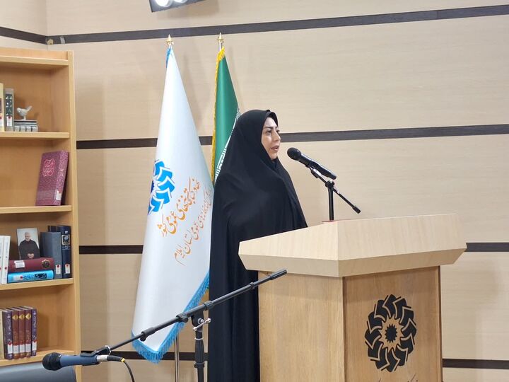 کتاب‌خوانی، پایه سلامت فکری و اجتماعی جامعه است