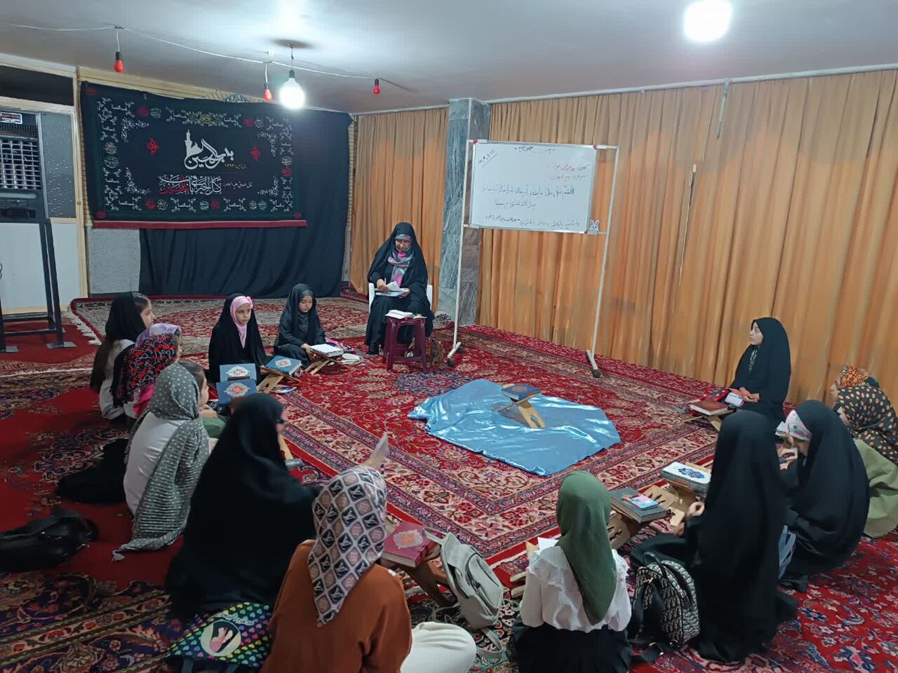 «اعتکاف دانشآموزی»، «اعتکاف مادر و دختری»؛ روایتی از دو دهه خدمت در مسجد