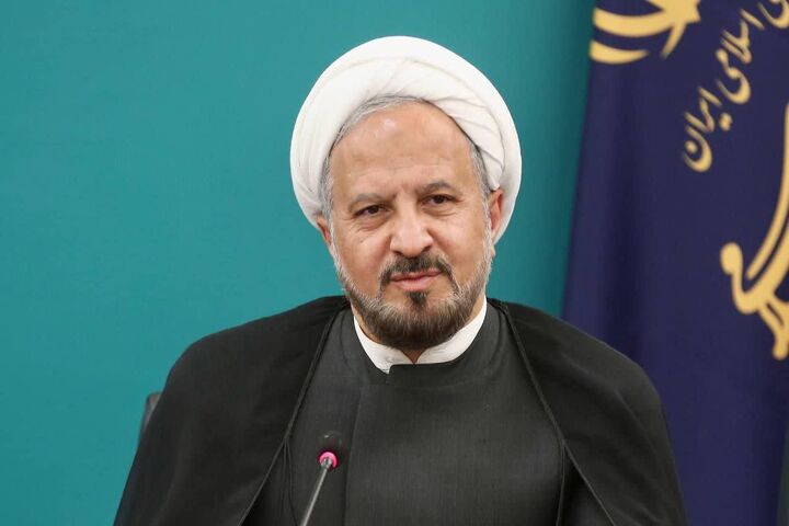 رییس ستاد هماهنگی کانون‌های مساجد کشور پرتاب سه‌گانه ماهواره‌های بومی را تبریک گفت