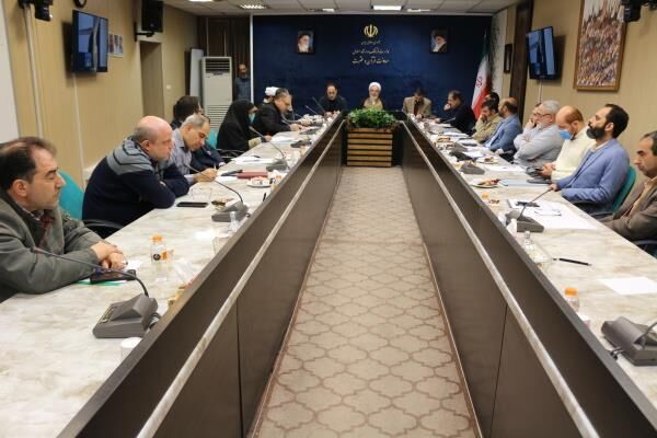 پیروان امام علی(ع) باید فاصله بین قول و عمل را کمتر کنند