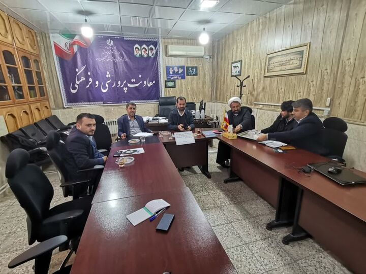 اعتکاف دانش‌آموزی و جشن تکلیف از مؤثرترین برنامه‌های تربیتی برای تعمیق باورهای دینی نسل نوجوان است