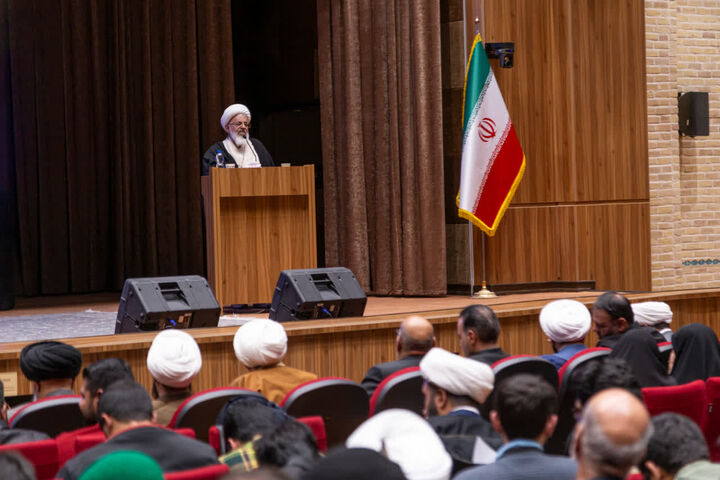 آیت‌الله ناصری: اعتکاف فرصتی برای بازگشت به خدا و جبران غفلت‌هاست