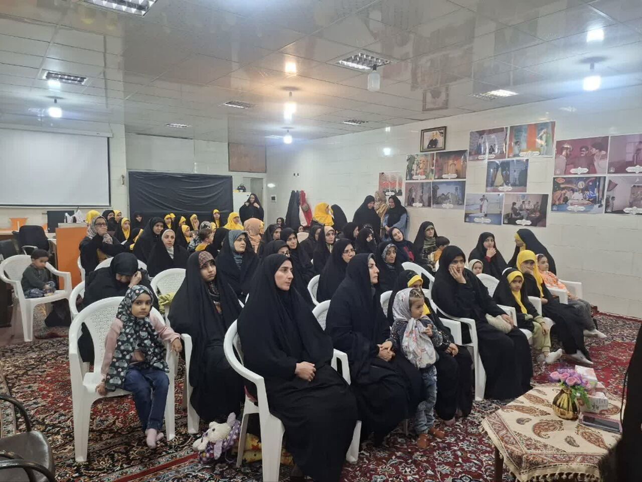 نخستین جلسه کارگاه «هنر همسرداری» با محوریت تحکیم خانواده در آران و بیدگل برگزار شد