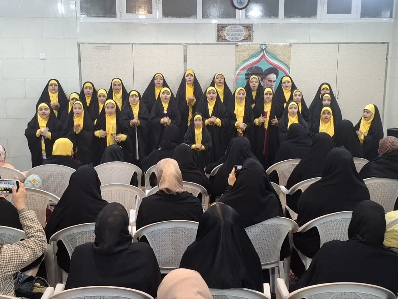 نخستین جلسه کارگاه «هنر همسرداری» با محوریت تحکیم خانواده در آران و بیدگل برگزار شد