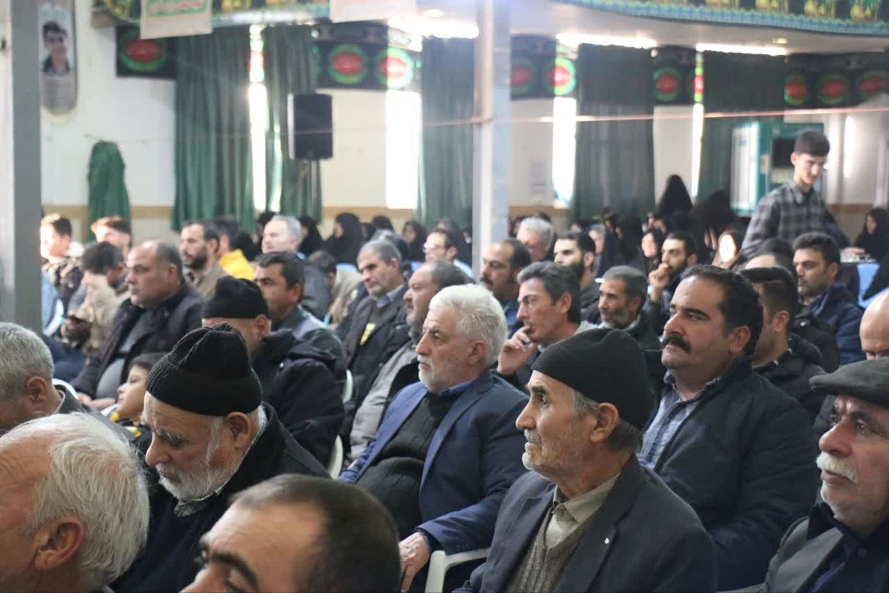 مساجد استان مرکزی آماده پذیرایی از زائران مرقد امام هستند