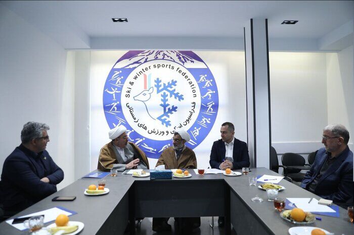 بازدید دبیر شورای عالی انقلاب فرهنگی از سه فدراسیون