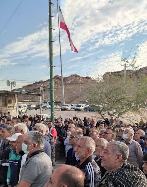 برگزاری همایش بزرگ پیادهروی خانوادگی پیشکسوتان نیروهای مسلح در بندرعباس