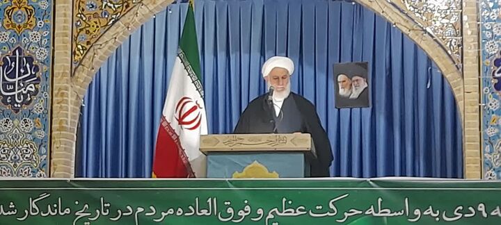 سلاح راهبردی ملت ایران در برابر فتنه‌های دشمن بصیرت است