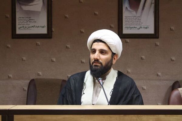 حکمرانی مسجدمحور با تربیت امام‌جماعت تراز آغاز می‌شود