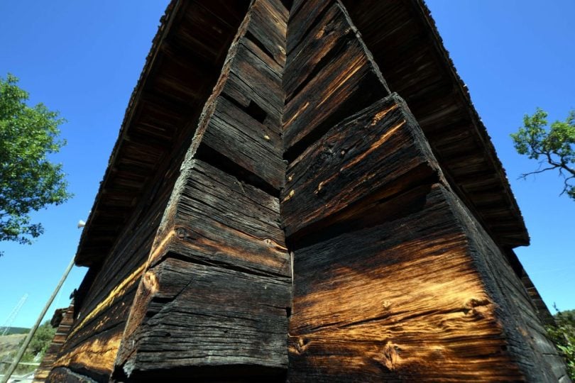 مسجد «اَسه‌دره‌سی» ترکیه؛ بنایی ۱۲۶ ساله که بدون حتی یک میخ پابرجا مانده است