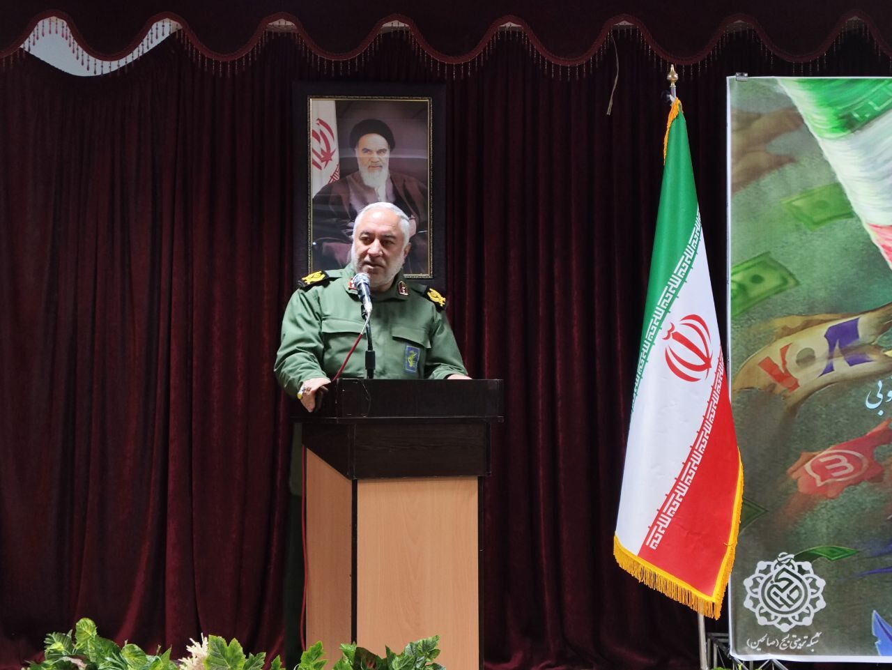 حلقه‌های صالحین؛ مدرسه‌ ایثار، بصیرت و مقاومت هستند