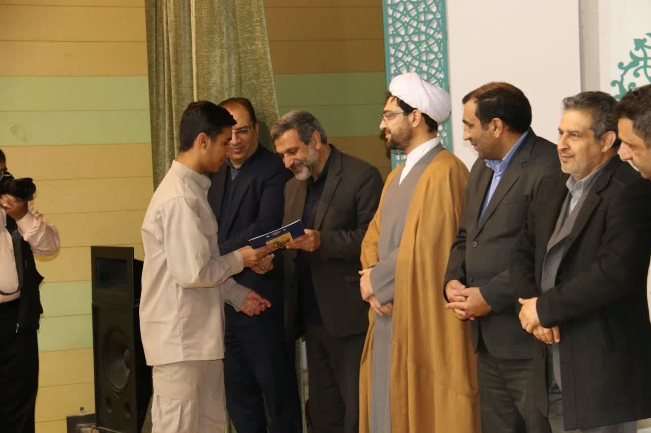 درخشش سه مدیر کانون مساجد دلیجان در جشنواره عکس «شهید گمنام»