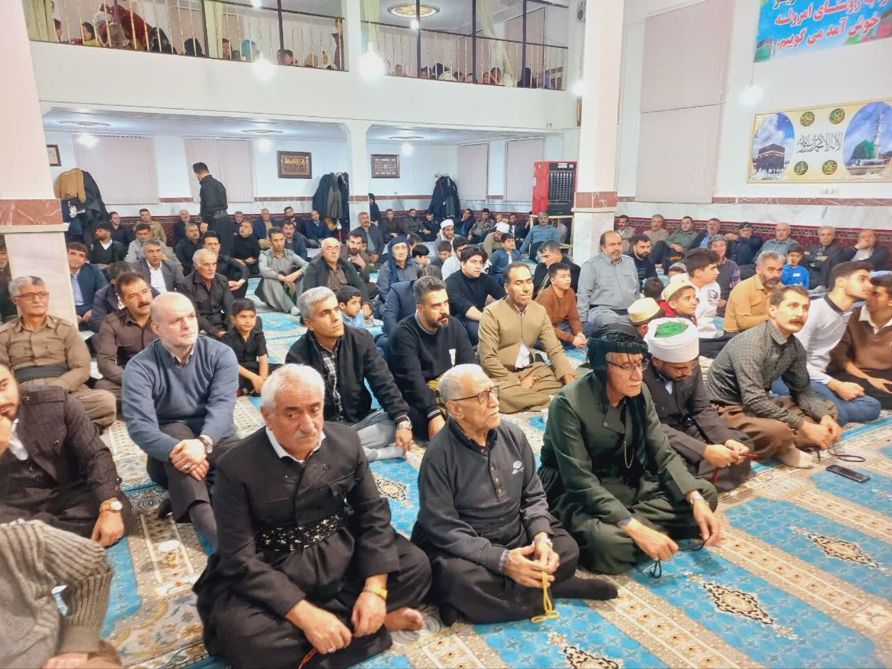 اجرای «تلاوت نور» در مسجد جامع روستای امروله سنندج