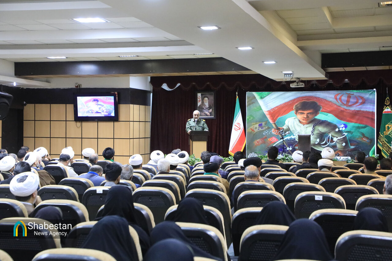 جشنوراه تقدیر از برترین های صالحین خراسان جنوبی