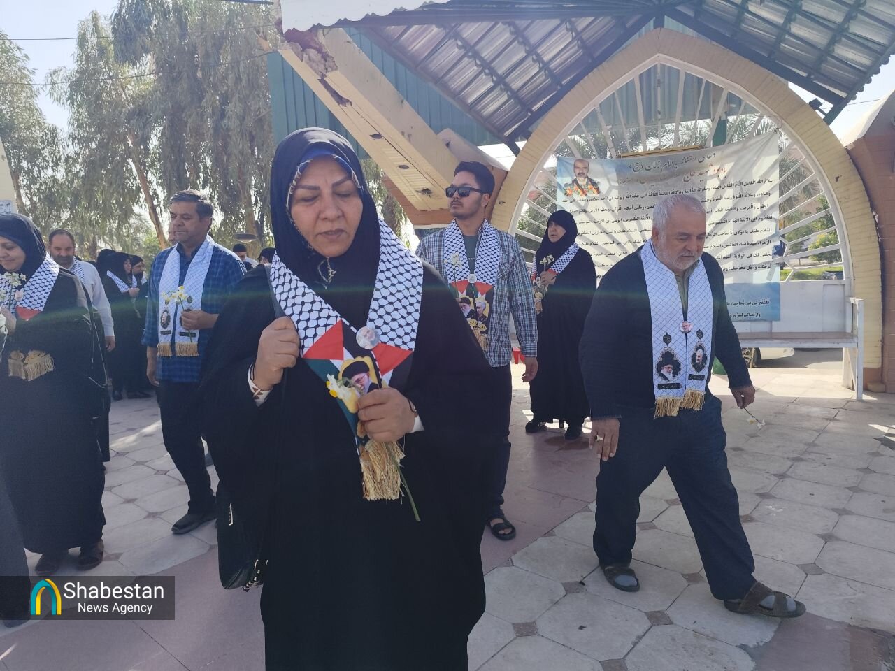 کاروان خودرویی «قهرمان من»