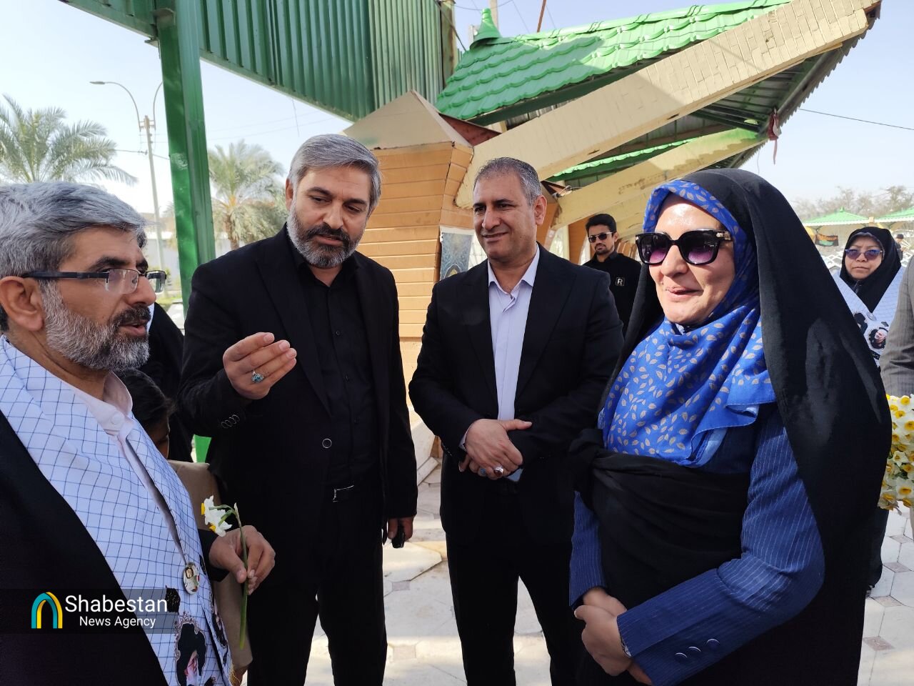 کاروان خودرویی «قهرمان من»