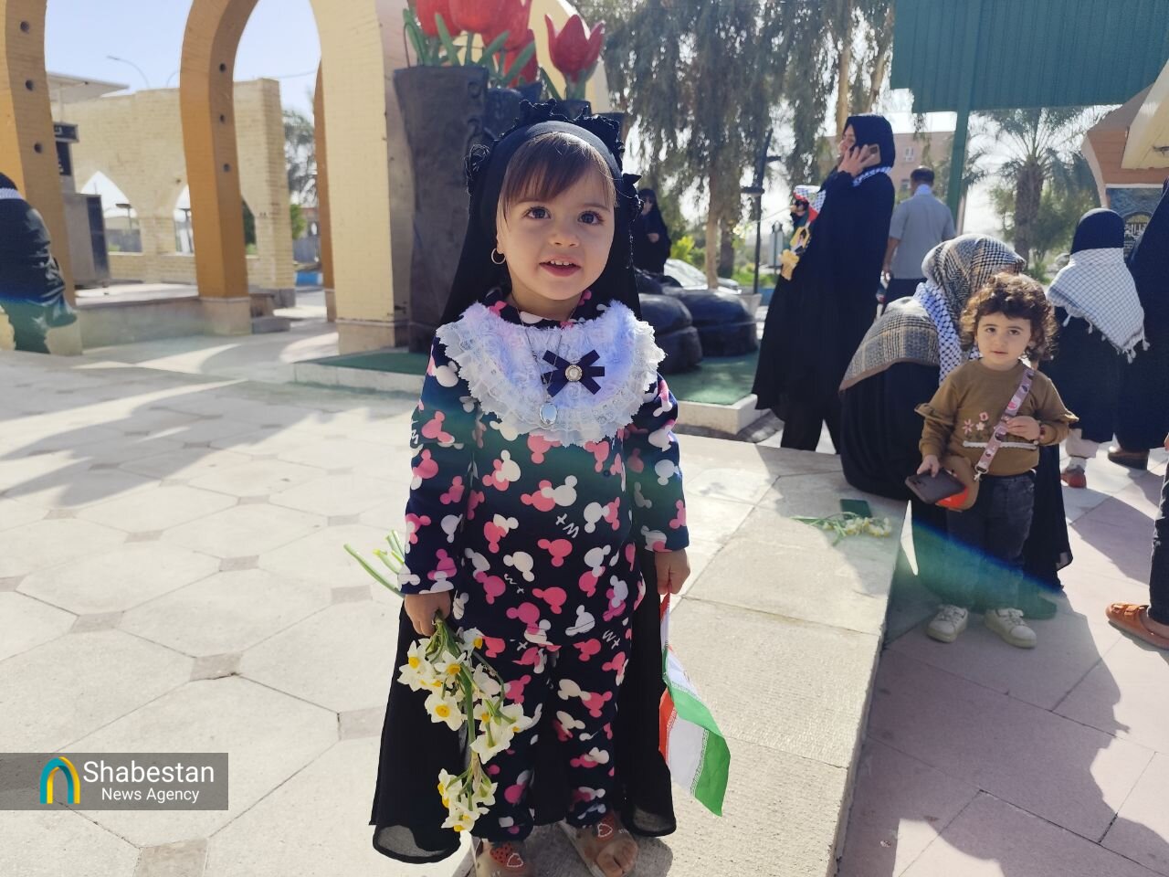 کاروان خودرویی «قهرمان من»