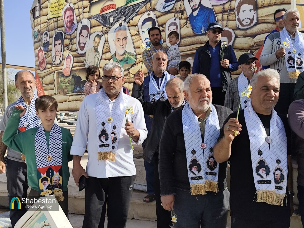 کاروان خودرویی «قهرمان من»