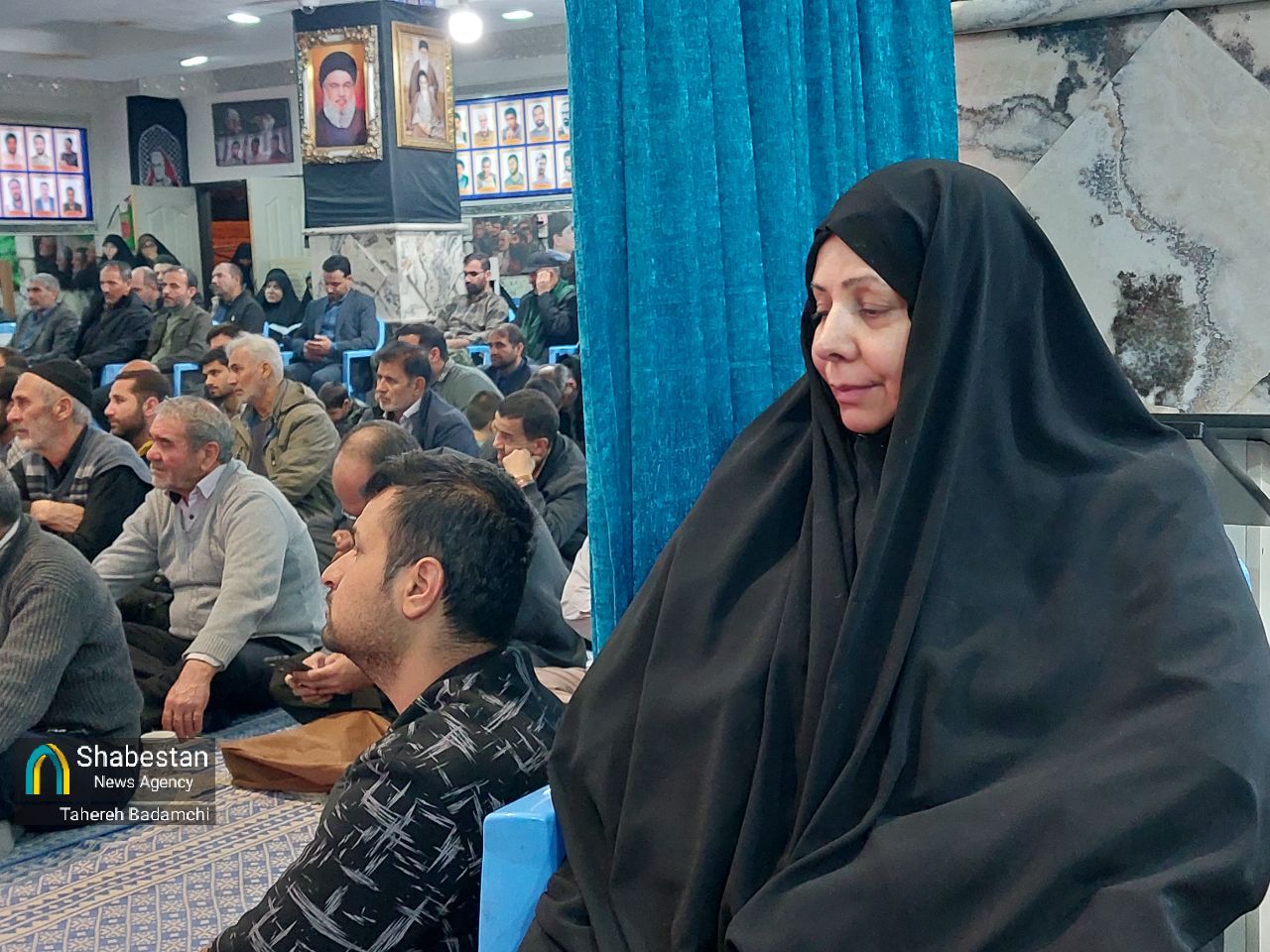 شب شعر و رونمایی از کتاب در کرمان