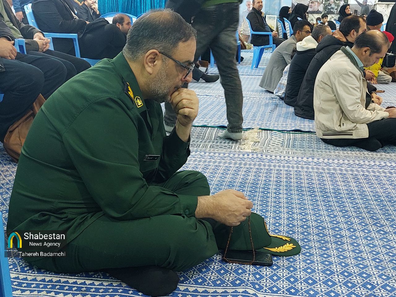 شب شعر و رونمایی از کتاب در کرمان