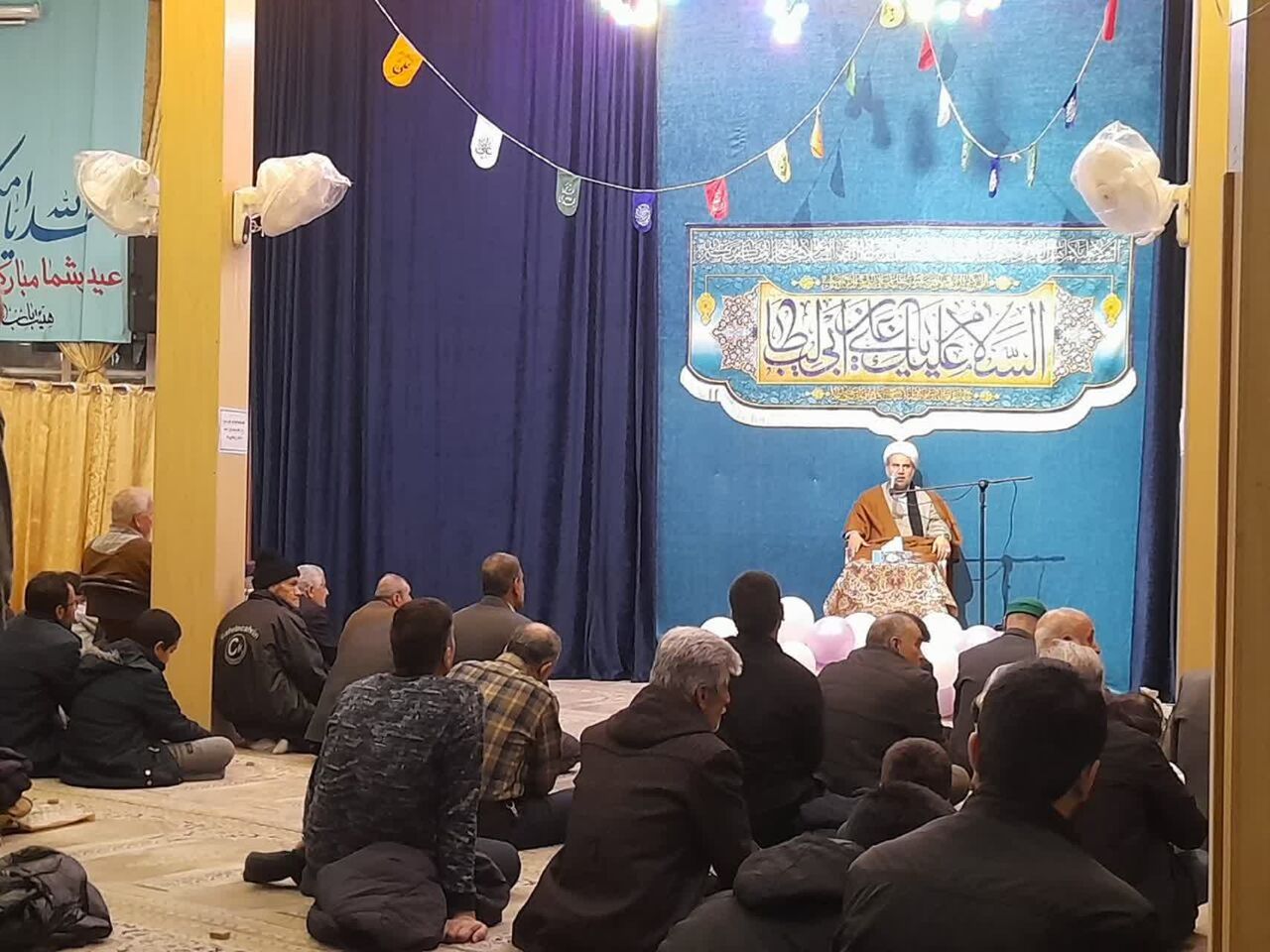 مساجد استان میزبان جشنهای پرشور میلاد حضرت علی(ع) و روز پدر شدند