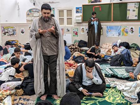 اعتکاف؛ فرصت خلوت آگاهانه و پیوند با خود و خدا در جمع مسجدیها