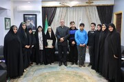 دیدار پدرانه استاندار خراسان جنوبی با فرزندان شهدا