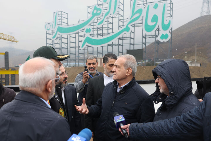 بازدید پزشکیان از شهرک مسکونی حضرت فاطمه زهرا(س) فراجا