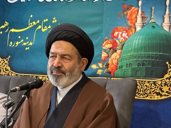 تأکید نماینده ولی‌فقیه در امور حج و زیارت بر «به‌روز بودن، صبر و احاطه علمی» مدیران کاروان‌ها