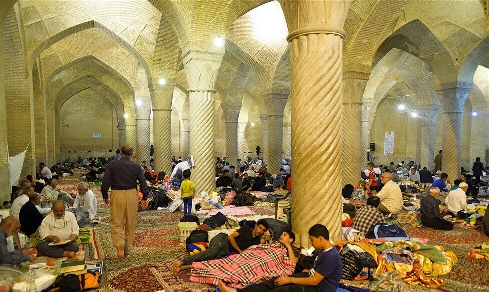 در سایه محرابهای کهن؛ اعتکاف به روایت مسجد تاریخی شیراز