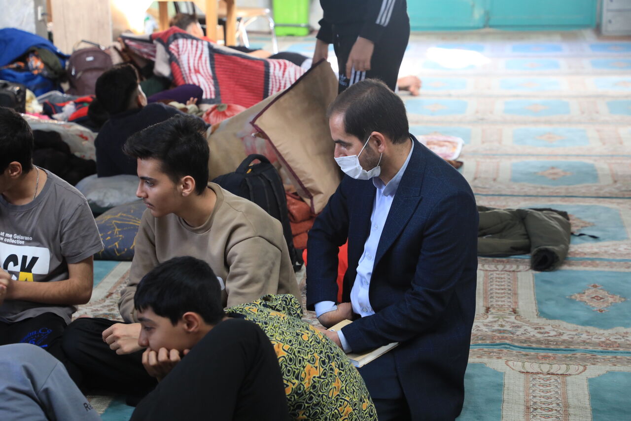 نوجوانان معتکف، مدیران آینده مسجدی میشوند