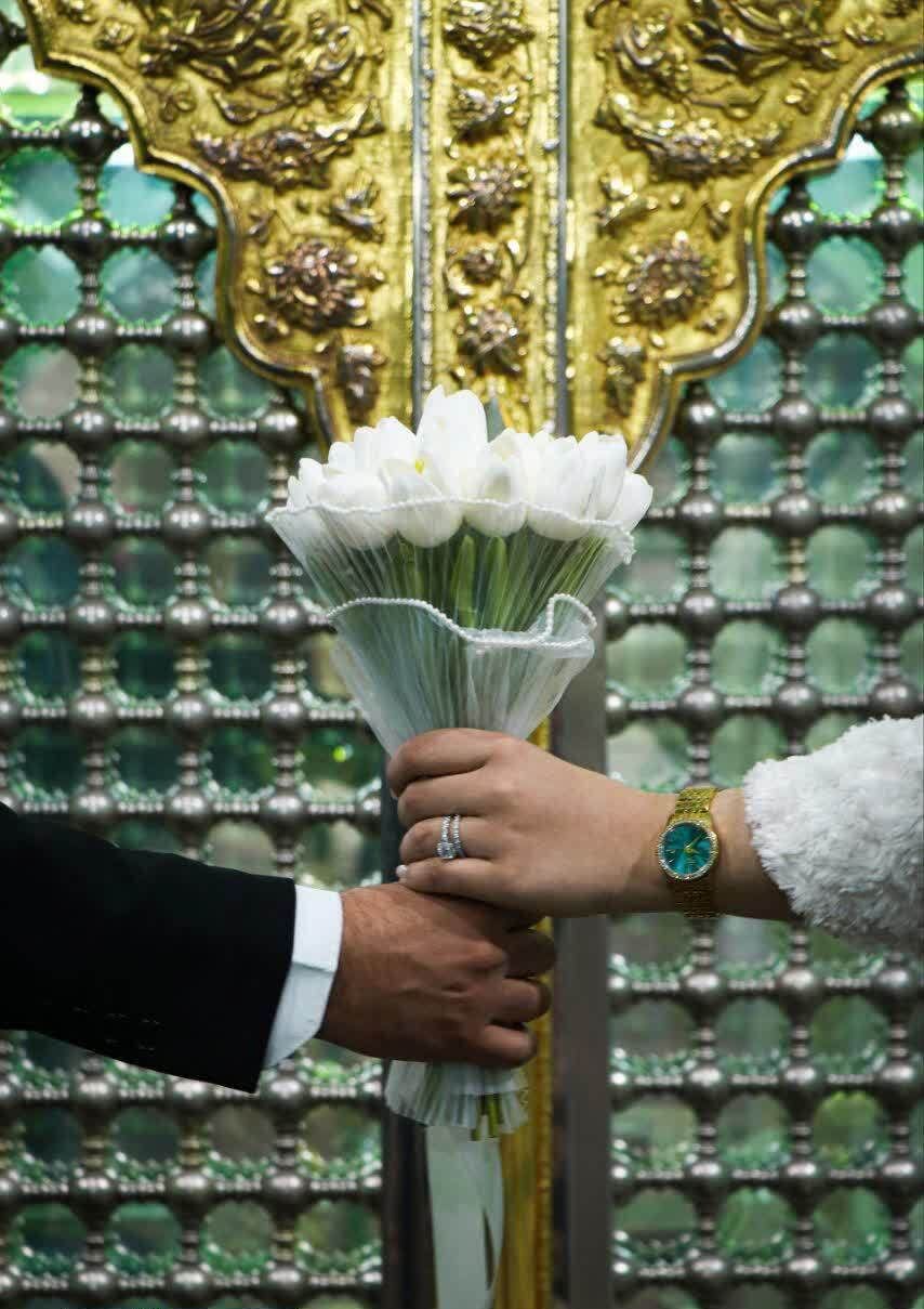 پیوند آسمانی زوج جوان در جوار حرم مطهر امامزاده قاسم(ع) آران و بیدگل