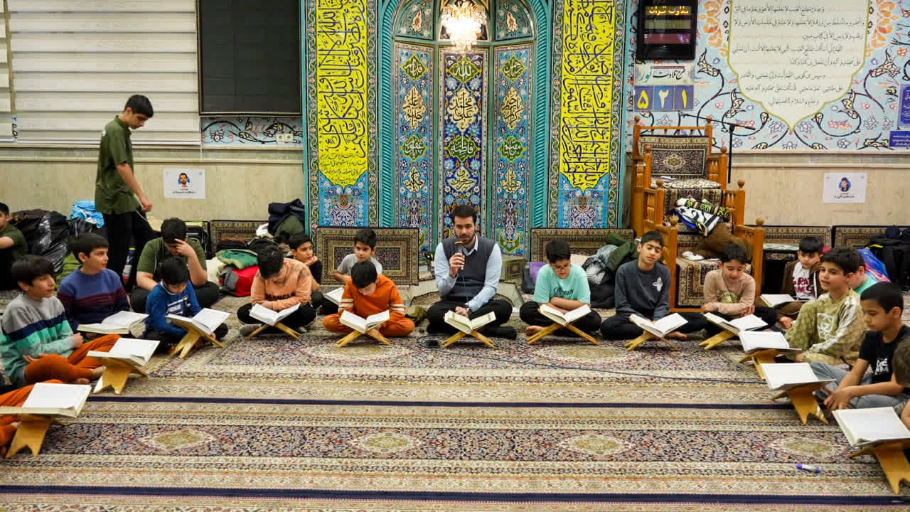 کارگاه همدلی پدر و پسری در اعتکاف رشت