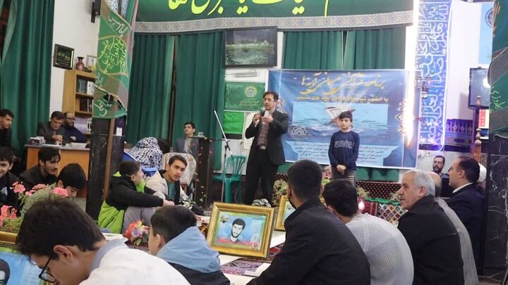 ویژه برنامه «میهمانی آیه ها» به همت ۳ کانون فرهنگی هنری برگزار شد