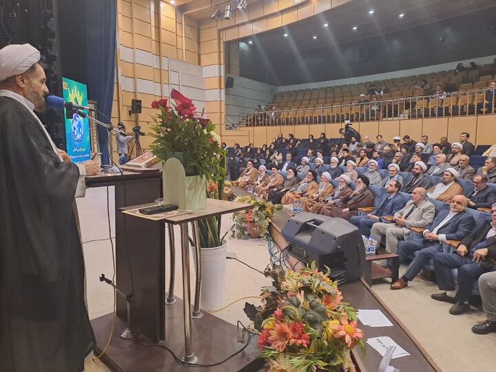 آداب و سنن اجتماعی غدیر باید به گفتمان عملی جامعه تبدیل شود