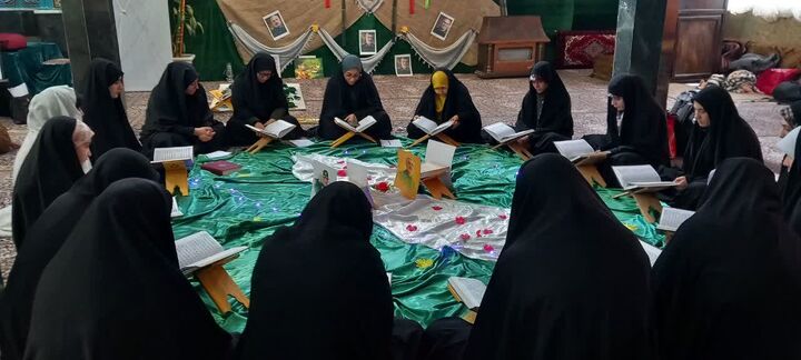 برگزاری محافل قرآنی و نشست‌های بصیرتی ویژه بانوان معتکف در مسجد المهدی(عج)