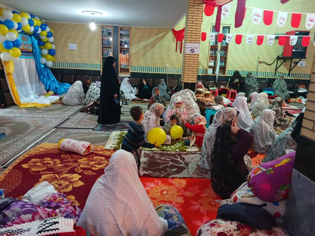 ۱۲۰ بانوی معتکف در نخستین اعتکاف مسجد اللهاکبر ارومیه